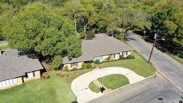 1401 Crescent Dr, Sherman, TX 75092 - view of subject property with a forest
