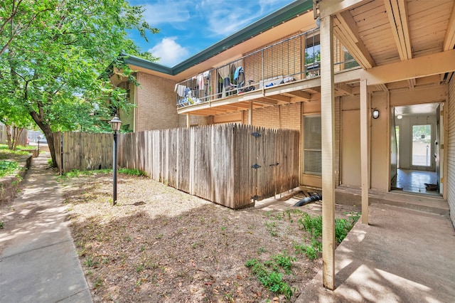 view of yard with a patio