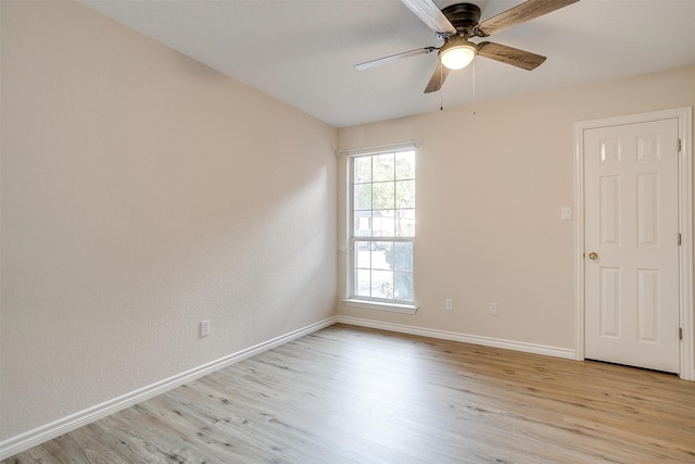 unfurnished room with light hardwood / wood-style floors and ceiling fan