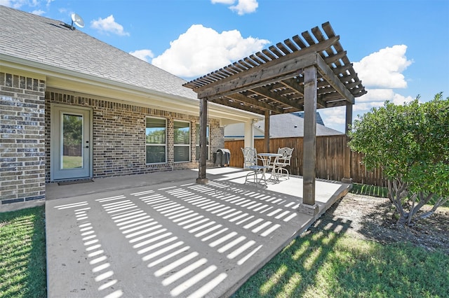 view of patio featuring a pergola