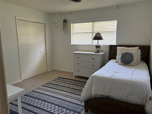 bedroom featuring a closet