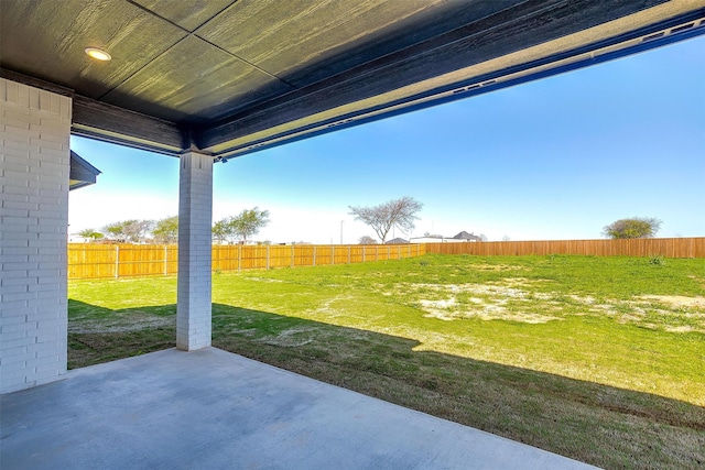 view of yard with a patio