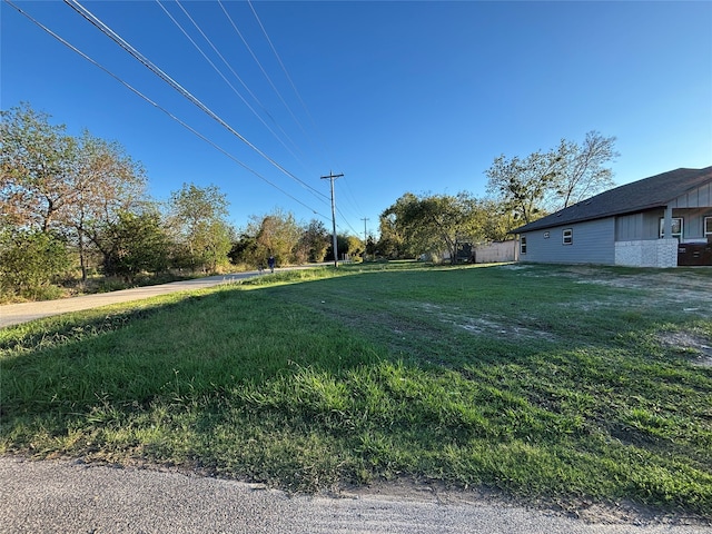 Listing photo 2 for TBD 7th St, Greenville TX 75401