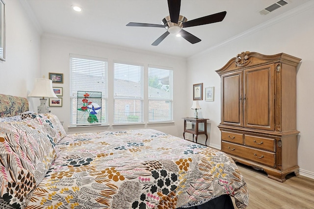7315 Trull Brook Ln, Frisco, TX 75036 - bedroom featuring light wood-type flooring, ornamental molding, a ceiling fan, baseboards, and recessed lighting