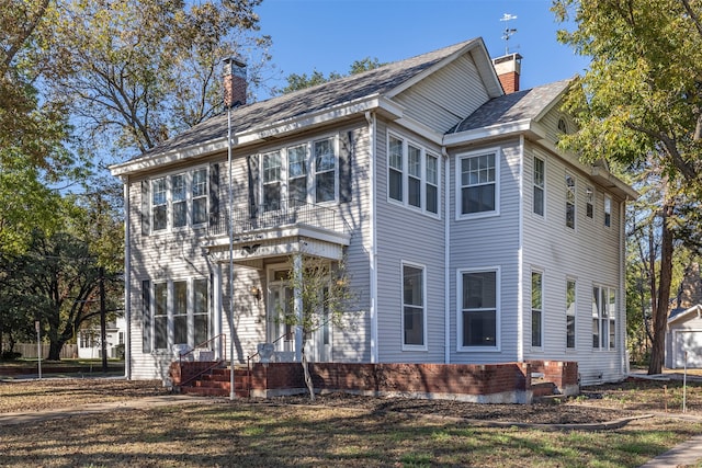 exterior space with a front yard