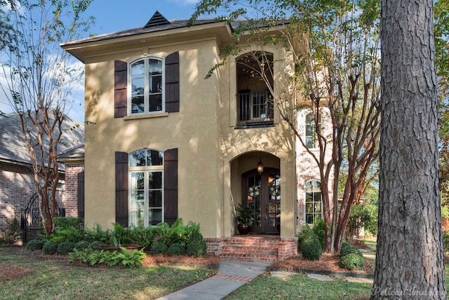 view of front facade featuring french doors