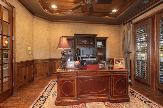 office area with hardwood / wood-style floors, crown molding, and a tray ceiling