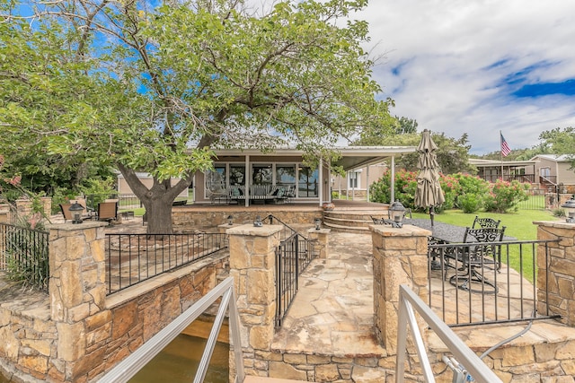 view of patio / terrace with a porch