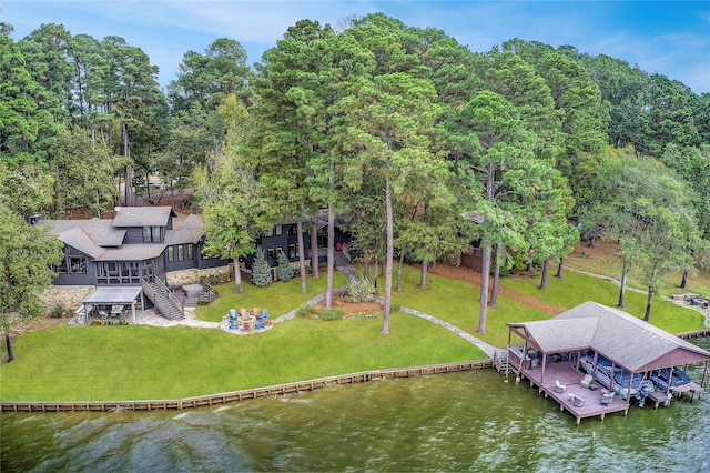 bird's eye view with a water view