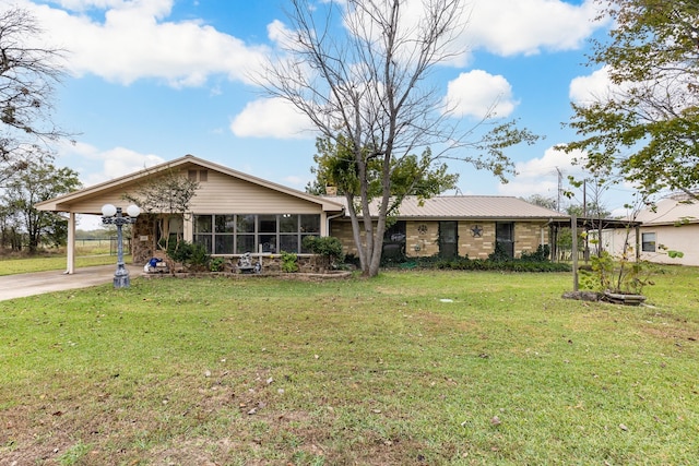 109 Swearingen Bch, East Tawakoni TX, 75472, 3 bedrooms, 2 baths house for sale