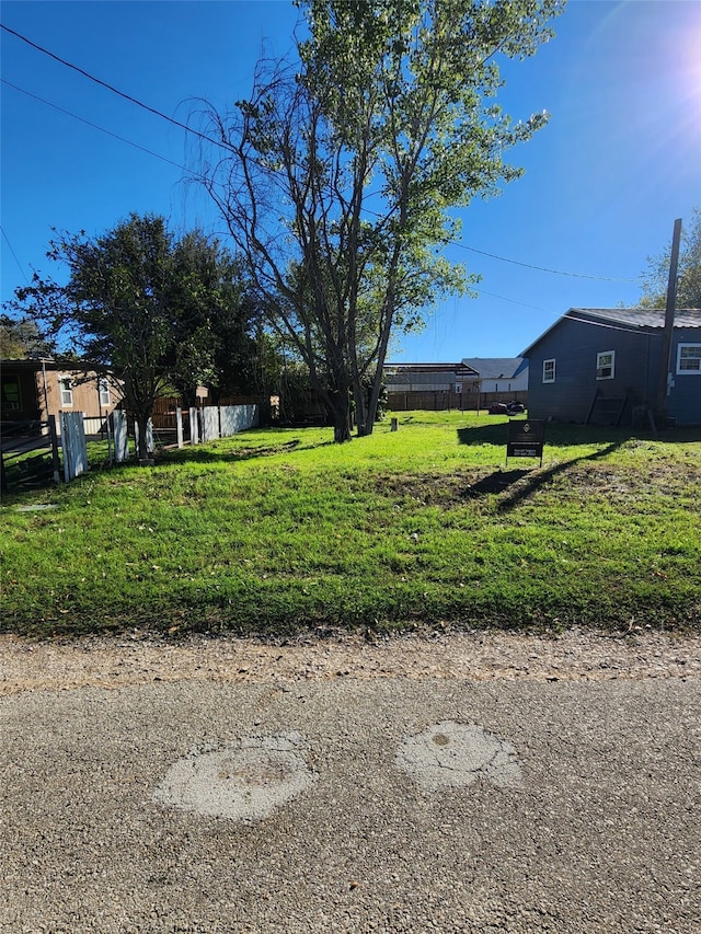 302 Cobb St, Bridgeport TX, 76426 land for sale