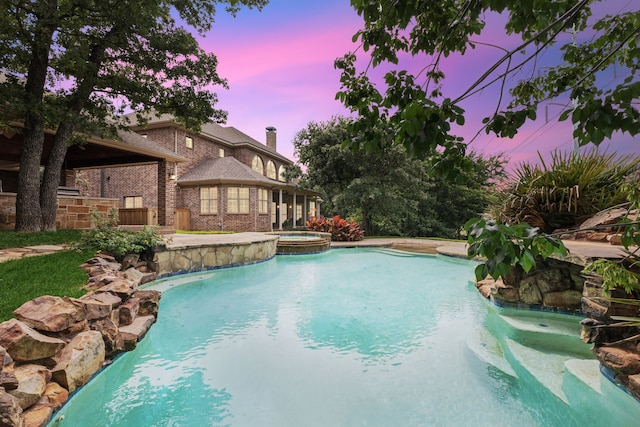 549 Round Hollow Ln, Southlake, TX 76092 - view of swimming pool featuring a pool with connected hot tub, a gazebo, a patio area, and a bar