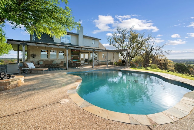 view of pool with a patio area, a pergola, and ceiling fan