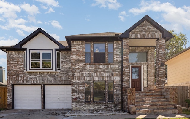 view of front facade featuring a garage