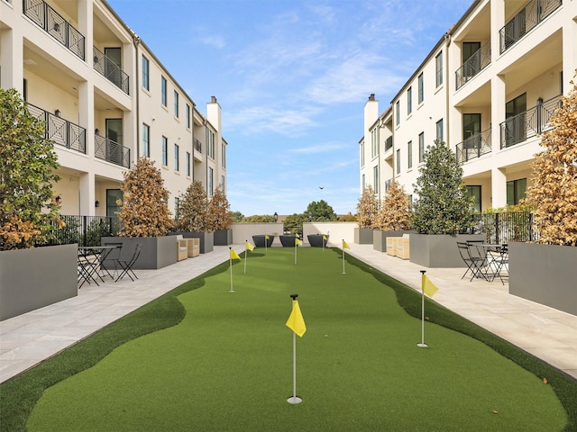 5270 Town And Country Blvd Unit 205, Frisco, TX 75034 - surrounding community with a putting green