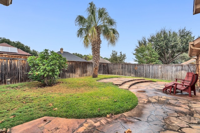 view of yard with a patio