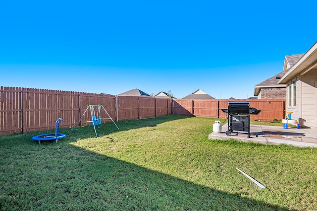 view of yard with a patio