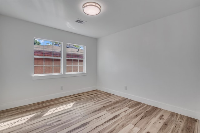 empty room featuring light hardwood / wood-style flooring