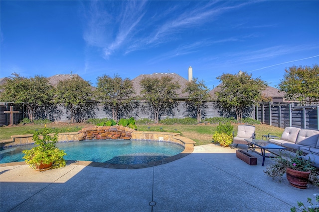 view of swimming pool featuring a patio and pool water feature