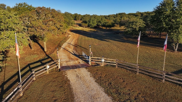 Listing photo 2 for 10169 Crooked Creek Rd, Bowie TX 76230