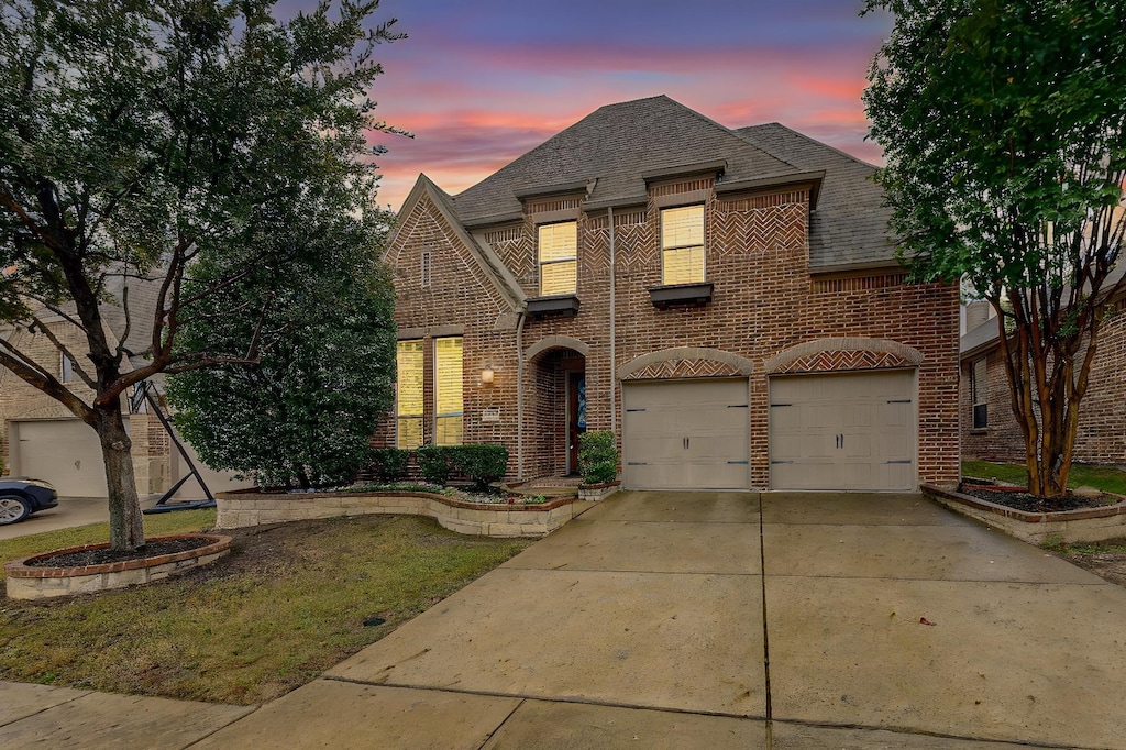 view of front of house with a garage