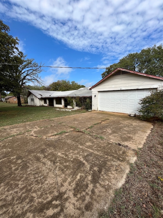 view of home's exterior