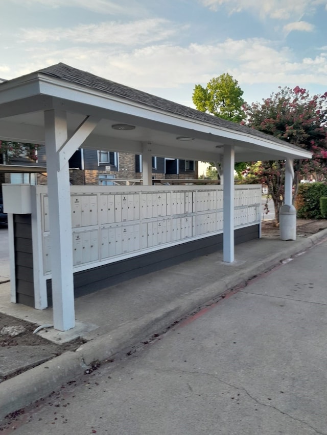 view of home's community featuring mail boxes