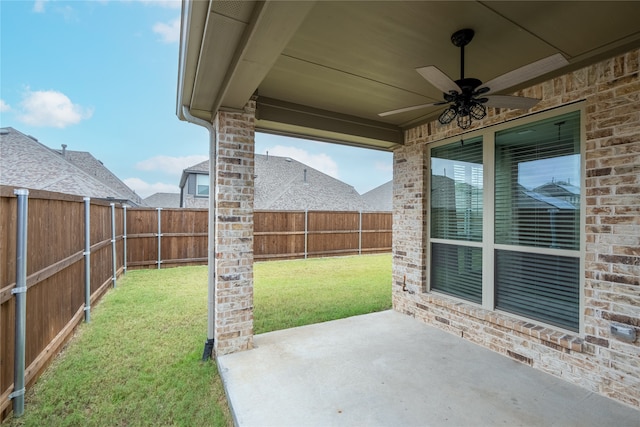 view of patio with ceiling fan