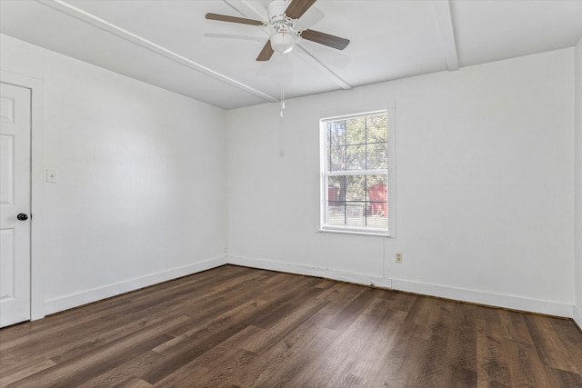 empty room featuring dark hardwood / wood-style floors and ceiling fan