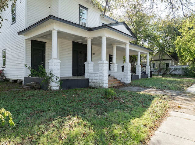 view of front of house