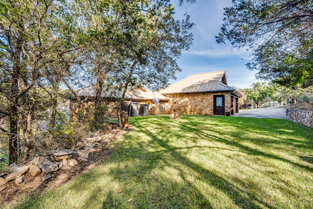 1133 Brackeen Dr, Graford, TX 76449 - view of grassy yard