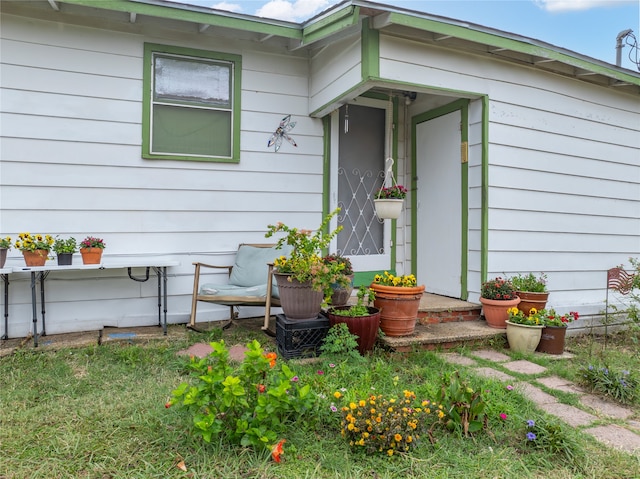 view of property entrance