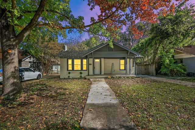 view of front of home featuring a porch