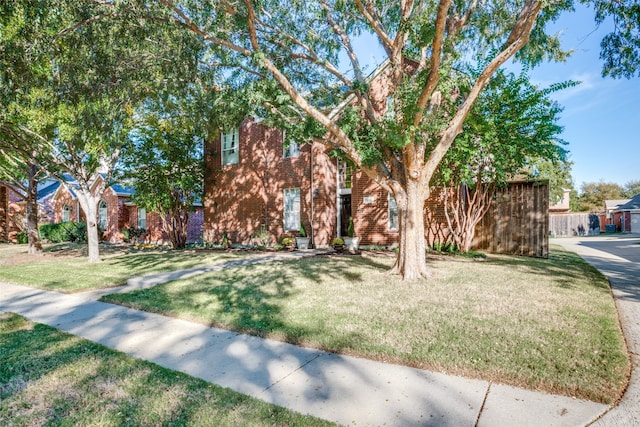 view of front of house with a front yard