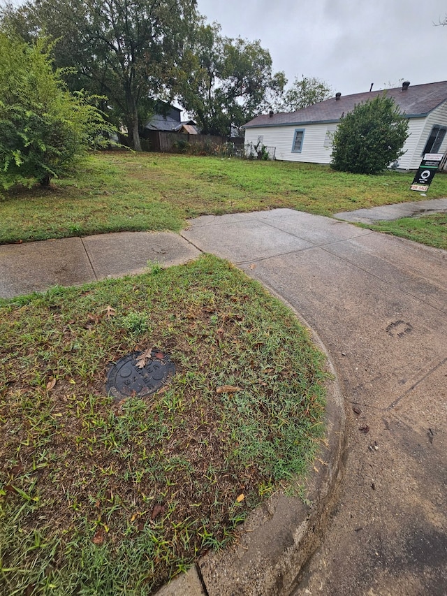 Listing photo 2 for 1942 Leath St, Dallas TX 75212