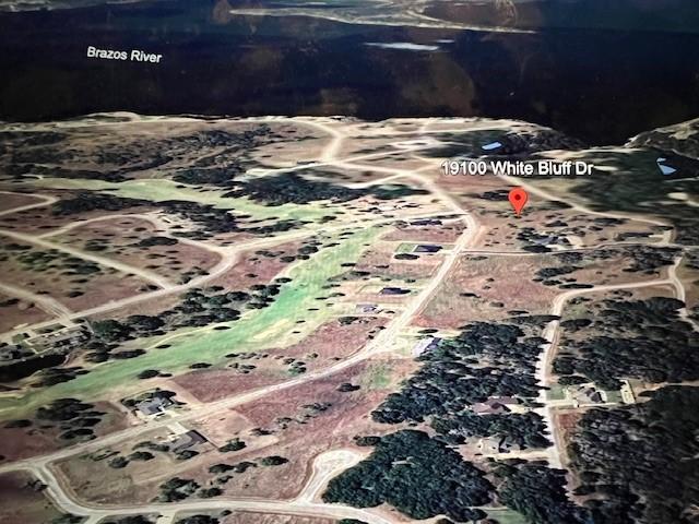 19100 White Bluff Dr, Whitney, TX 76692