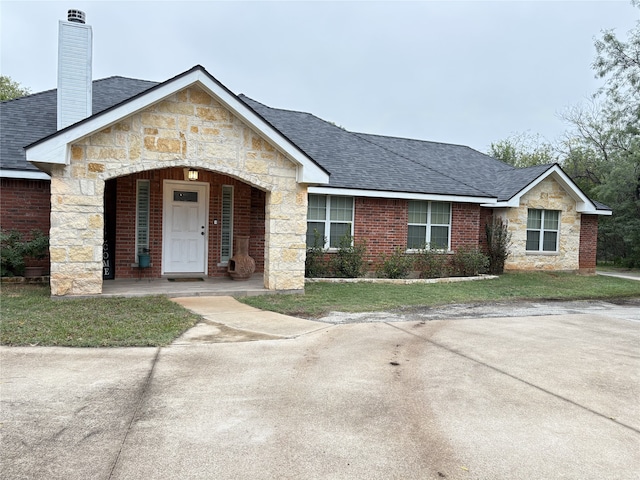 view of front of house