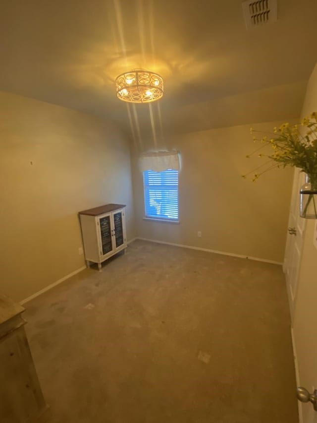 view of carpeted spare room