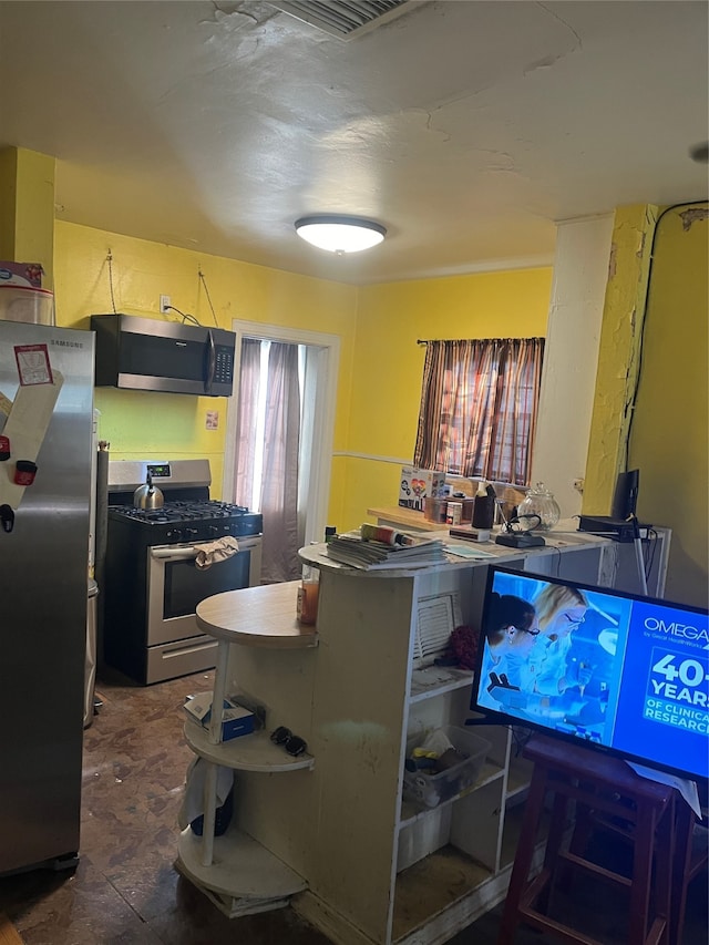 kitchen featuring stainless steel appliances