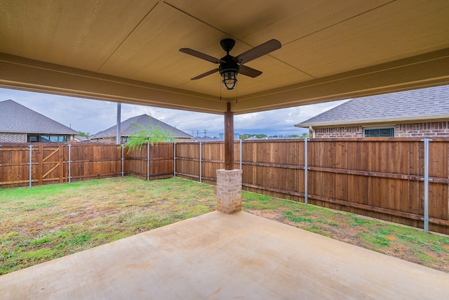 view of patio with ceiling fan