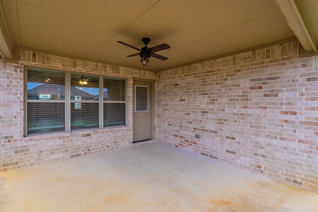 view of patio with ceiling fan