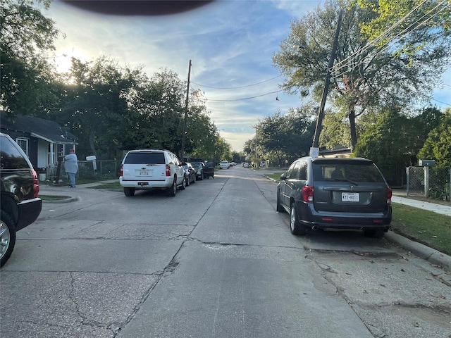 825 Shaw St, Dallas, TX 75212