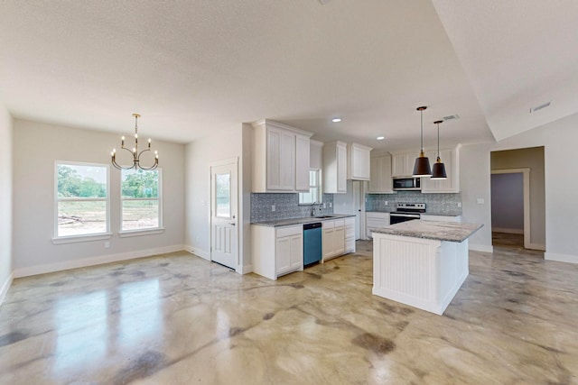 kitchen featuring white cabinetry, a kitchen island, stainless steel appliances, and decorative light fixtures