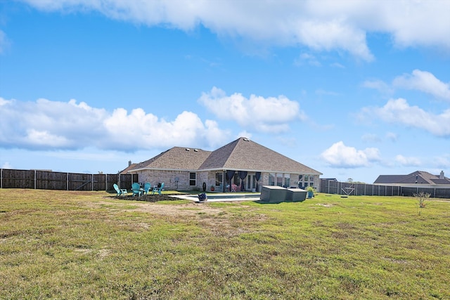 view of yard with a patio area