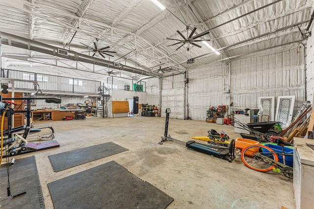 garage with ceiling fan