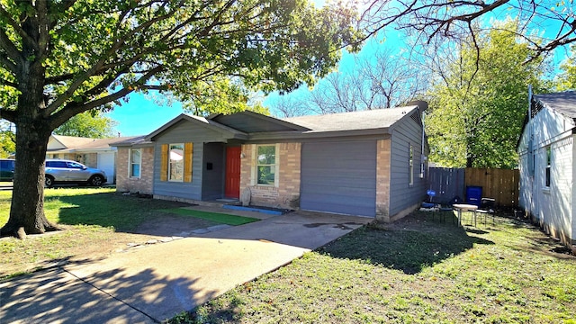 ranch-style house with a front lawn