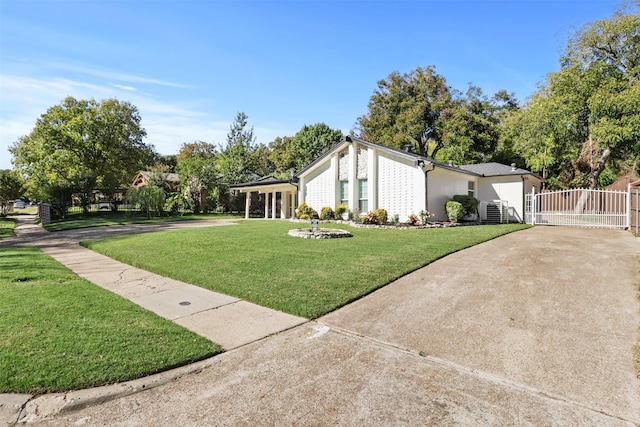 exterior space featuring a front lawn