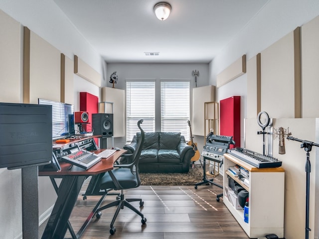 office space with dark hardwood / wood-style floors