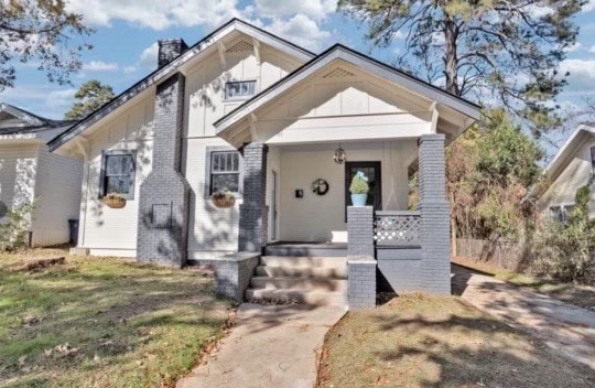 bungalow-style home featuring a porch