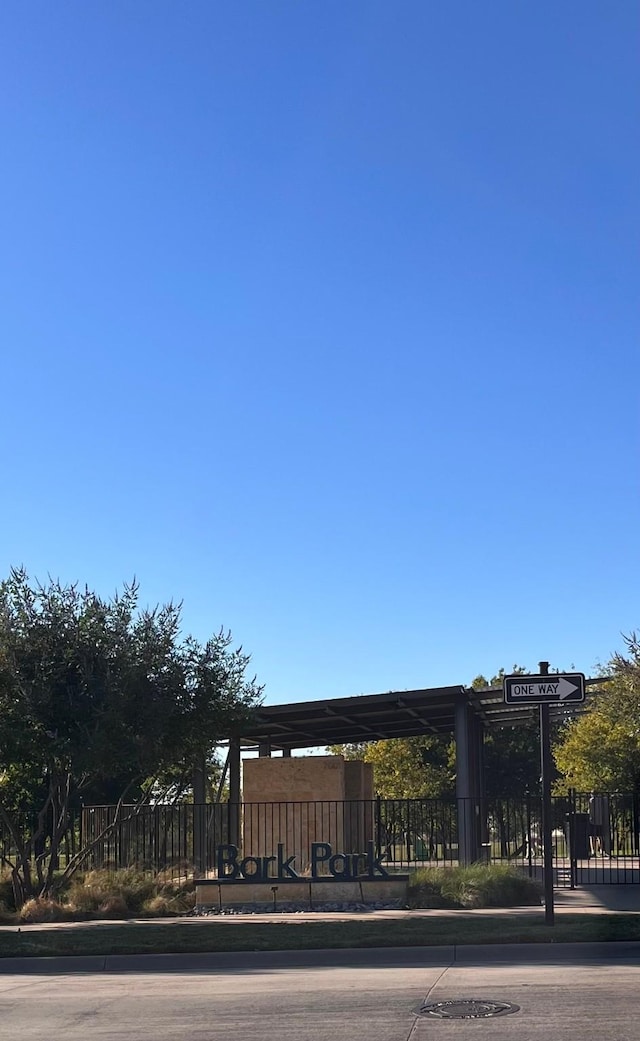 7049 Tree Stand Pt, Little Elm, TX 76227 - view of home's community